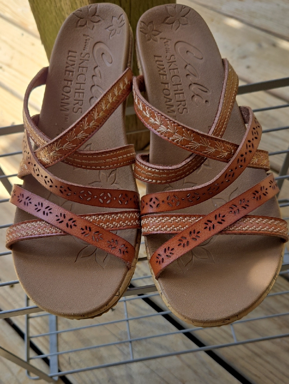 Skechers Cali Luxe Foam Tan Beverlee Tiger Posse Strappy Wedge Sandals - 9.5